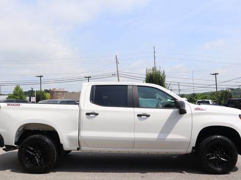 Used 2022 Chevrolet Silverado 1500 Custom Trail Boss AWD/4WD image 6
