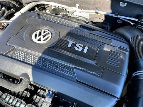 Used 2018 Volkswagen Golf Alltrack SEL image 28