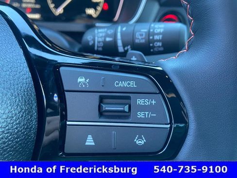 Certified 2025 Honda Pilot Sport image 20