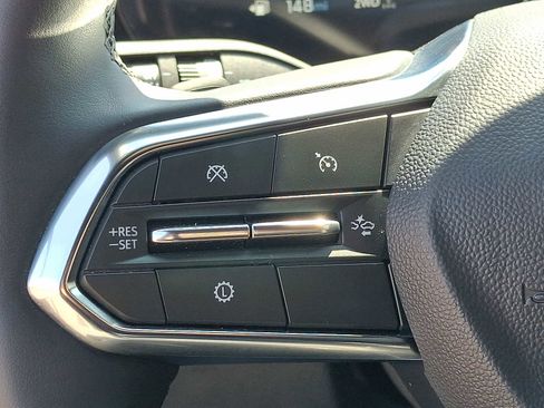 Used 2026 Chevrolet Equinox LT w/ Convenience Package II image 22