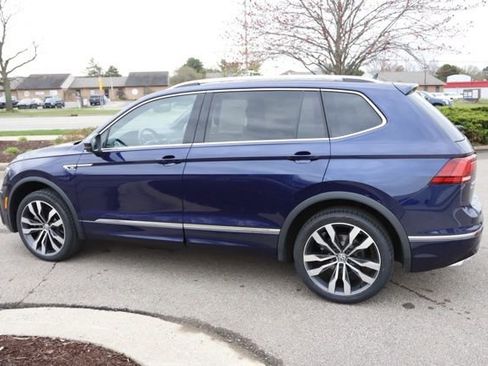 Used 2021 Volkswagen Tiguan SEL Premium R-Line AWD/4WD image 6
