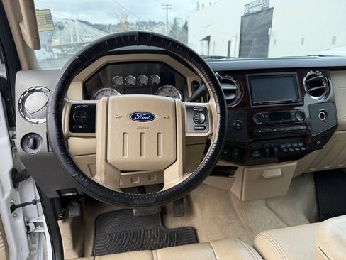 Used 2008 Ford F350 Lariat image 9