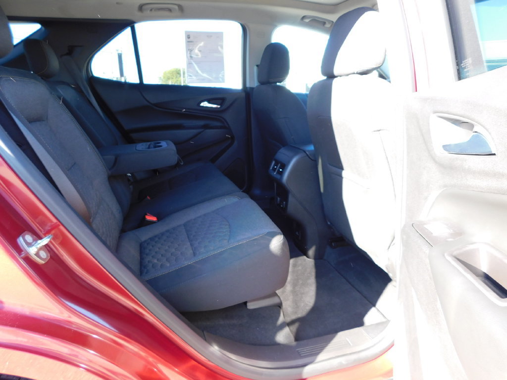 Used 2018 Chevrolet Equinox LT w/ LT True North Edition AWD/4WD image 23