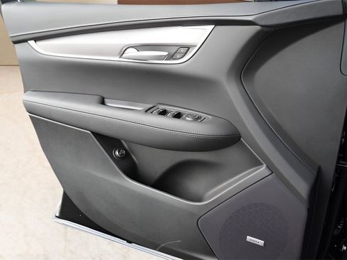 New 2026 Cadillac XT5 Luxury w/ LPO, Floor Liner Package image 17