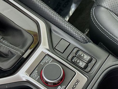 Used 2023 Subaru Forester Touring image 27