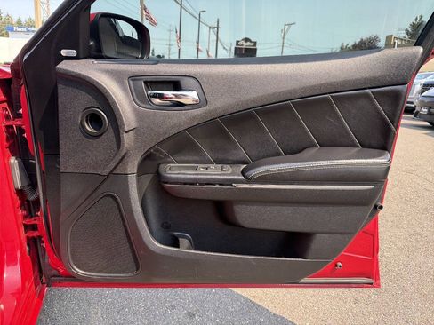 Used 2013 Dodge Charger R/T RWD image 22