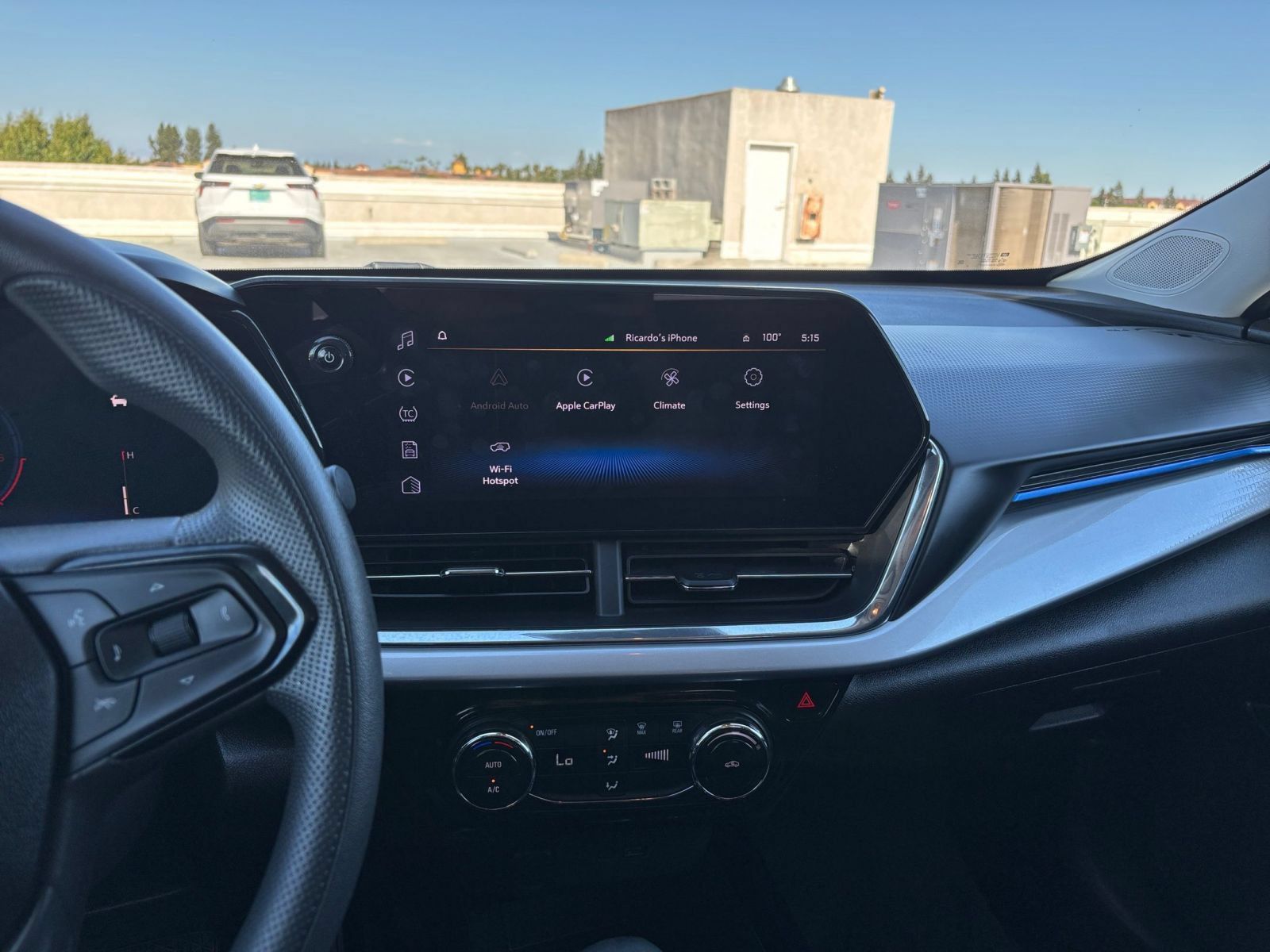 Used 2025 Chevrolet Trax LT FWD image 16