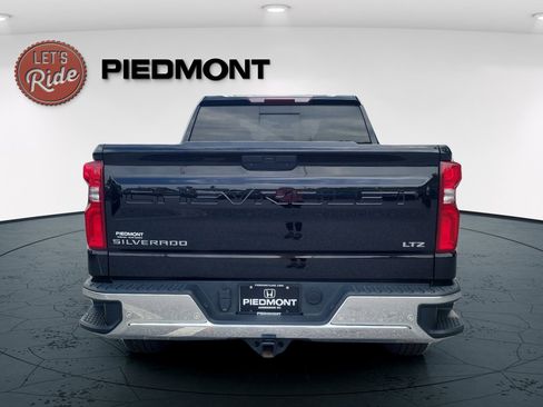 Used 2019 Chevrolet Silverado 1500 LTZ w/ LTZ Plus Package RWD image 7