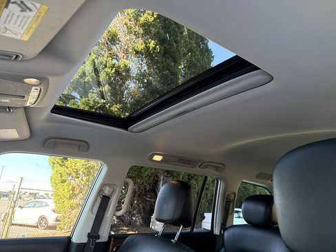 Used 2023 Nissan Armada SL image 20