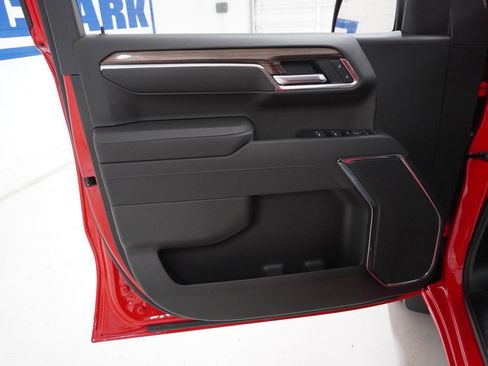 New 2026 Chevrolet Silverado 1500 LT w/ Texas Edition Plus RWD image 10