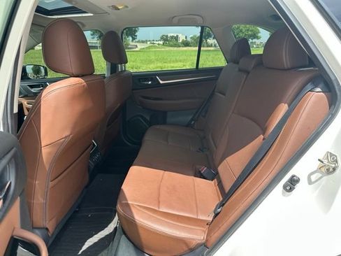 Used 2019 Subaru Outback 2.5i Touring w/ Protection Package #1 AWD/4WD image 9