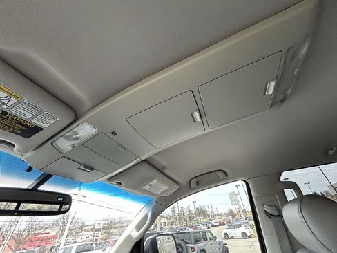 Used 2007 Toyota Tundra Limited image 25