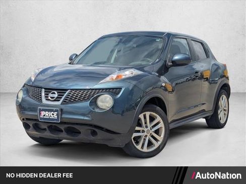 Used 2013 Nissan Juke SV FWD image 1