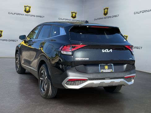 Used 2023 Kia Sportage LX FWD image 7