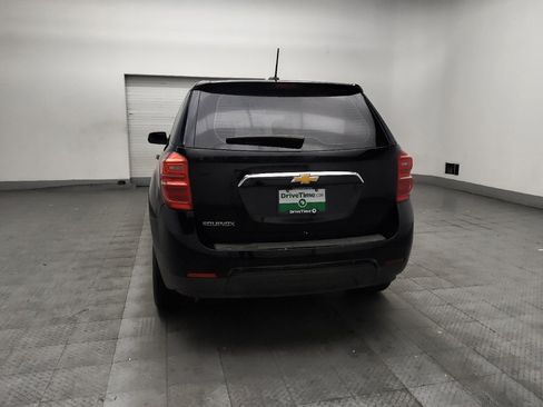 Used 2017 Chevrolet Equinox LS FWD image 6