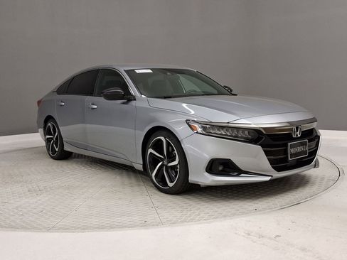 Used 2021 Honda Accord Sport image 5