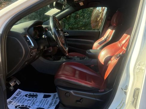 Used 2019 Dodge Durango SRT w/ Trailer Tow Group IV image 22