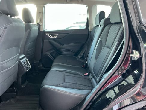 Used 2021 Subaru Forester Premium w/ Popular Package #1 AWD/4WD image 33