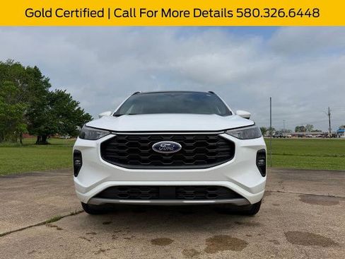 Certified 2023 Ford Escape ST-Line Select w/ Tech Pack #2 AWD/4WD image 2