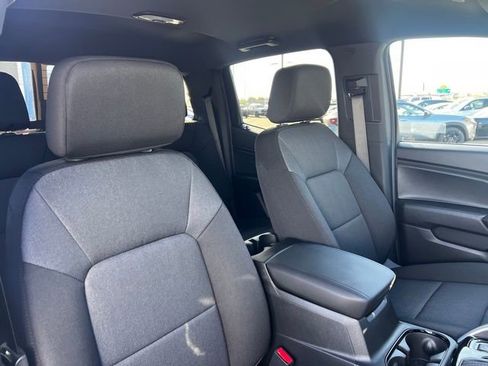 New 2026 Chevrolet Colorado Trail Boss AWD/4WD image 24