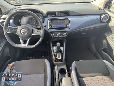 Used 2024 Nissan Versa SV w/ Trunk Package image 14