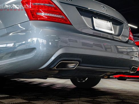 Used 2011 Mercedes-Benz S 550 image 36
