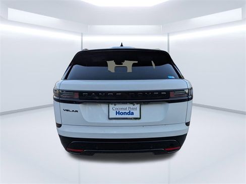 Used 2025 Land Rover Range Rover Velar Dynamic SE image 5