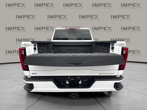 Used 2025 GMC Sierra 2500 Denali image 31
