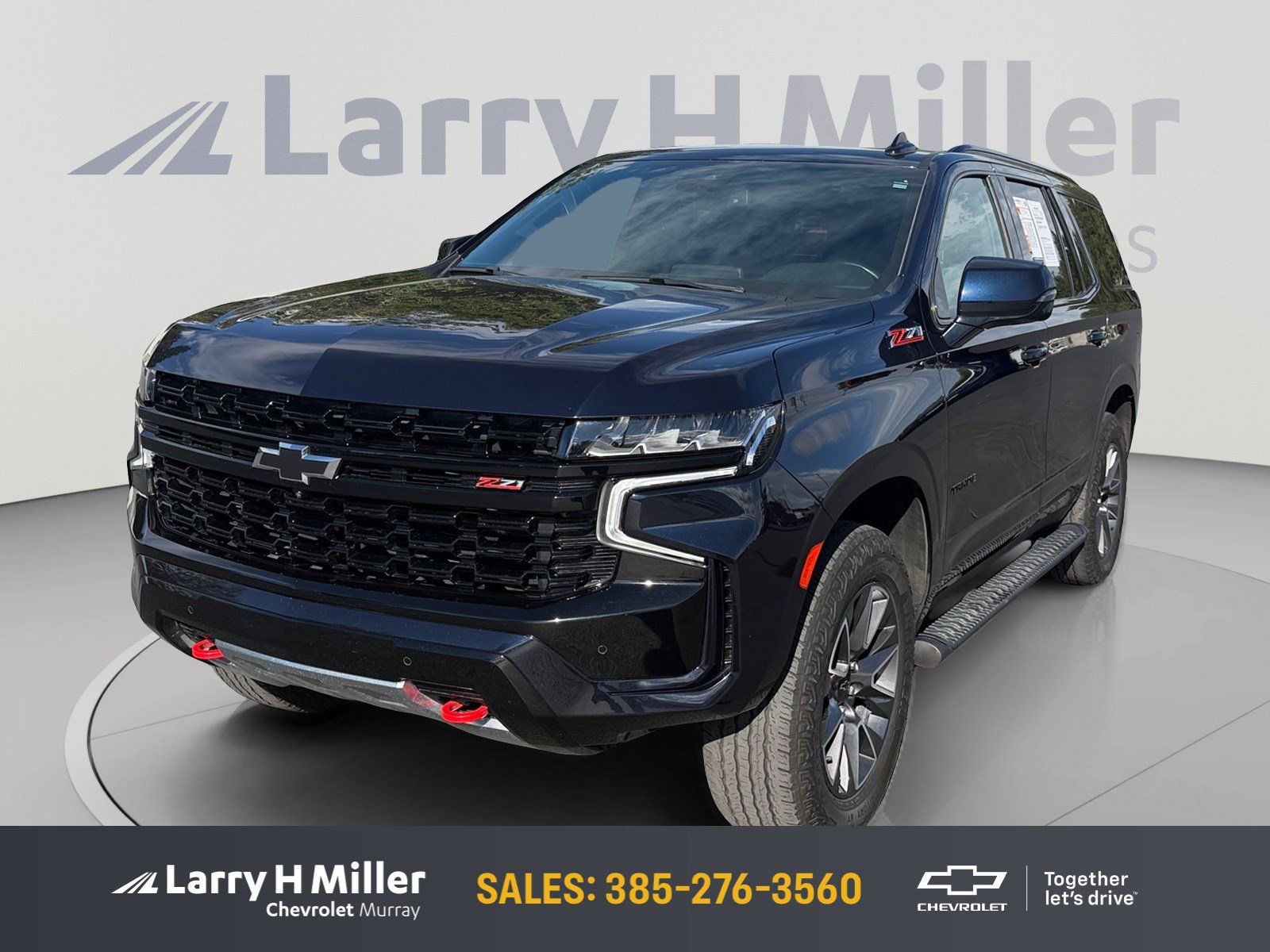 Used 2023 Chevrolet Tahoe Z71 w/ Luxury Package AWD/4WD image 1