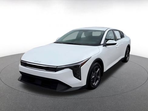 Used 2025 Kia K4 FWD image 7