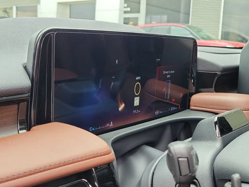 New 2026 Lincoln Aviator Reserve AWD/4WD image 22