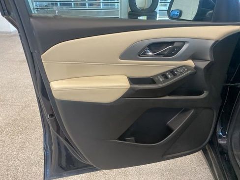 Certified 2022 Chevrolet Traverse LS AWD/4WD image 26