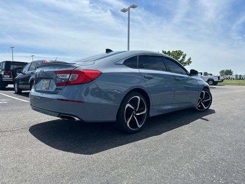 Used 2021 Honda Accord Sport image 12