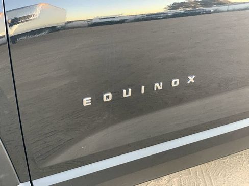 Certified 2026 Chevrolet Equinox LT FWD image 30