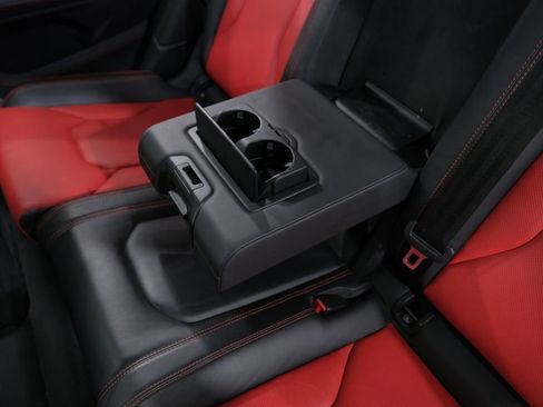 Used 2020 Lamborghini Urus Base image 34