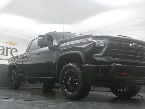 New 2026 Chevrolet Silverado 2500 LTZ AWD/4WD image 3
