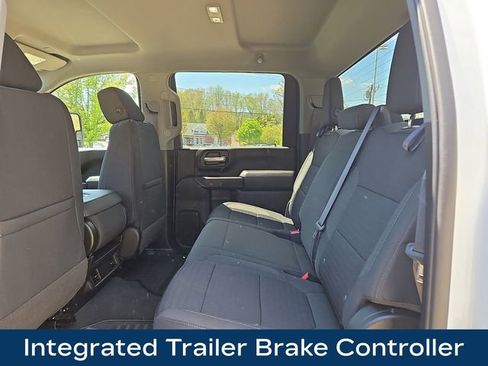 Used 2022 Chevrolet Silverado 2500 Custom w/ Custom Convenience Package AWD/4WD image 16