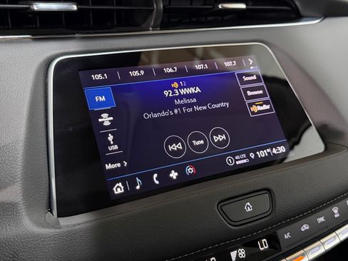 Used 2023 Cadillac XT4 Luxury FWD image 18