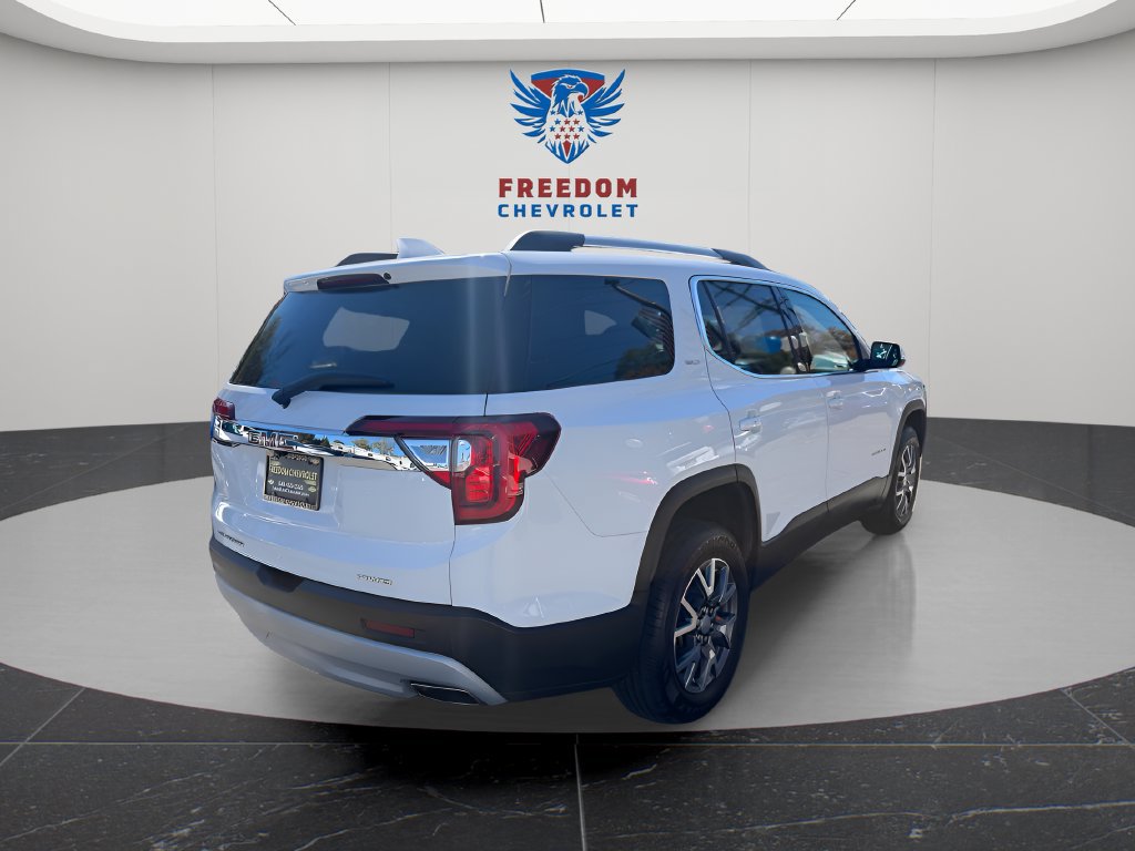 Used 2023 GMC Acadia SLT AWD/4WD image 7