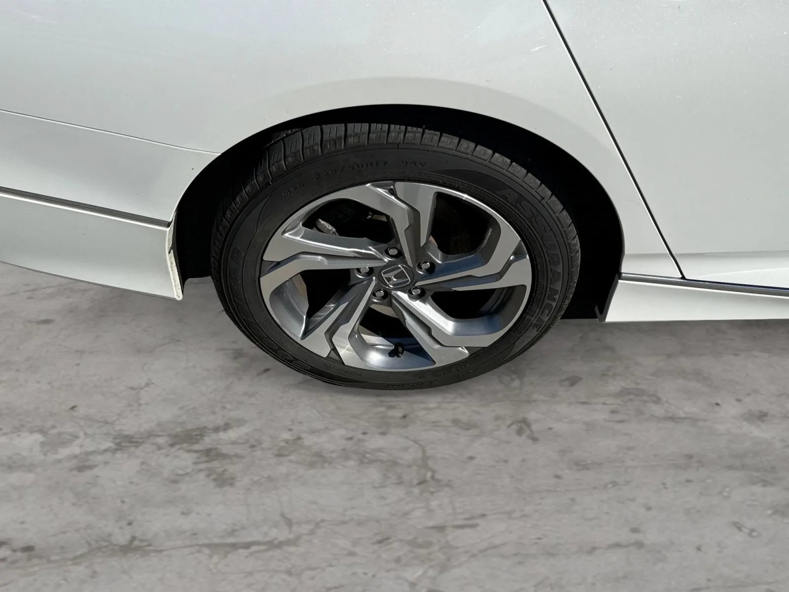 Used 2020 Honda Accord EX-L image 44