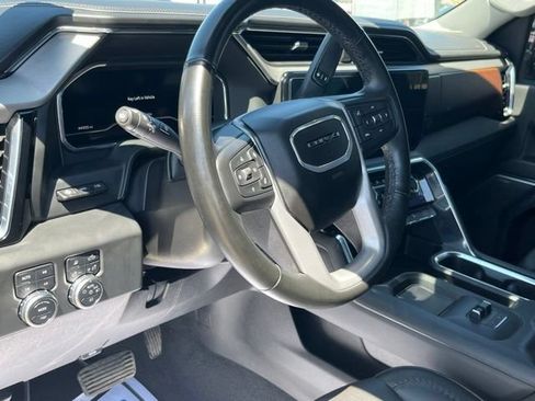 Used 2024 GMC Sierra 2500 Denali w/ Denali Reserve Package AWD/4WD image 12