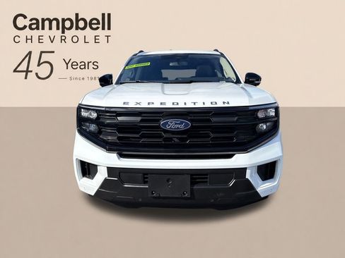 Used 2025 Ford Expedition Active AWD/4WD image 9