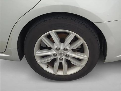 Used 2014 Toyota Avalon XLE FWD image 6
