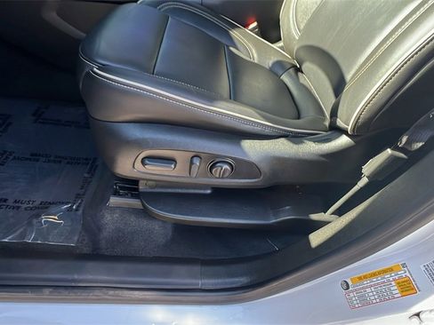 Certified 2023 Chevrolet Traverse Premier image 14