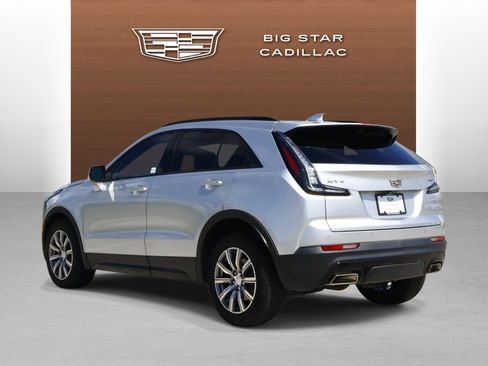 Used 2022 Cadillac XT4 Sport FWD image 3