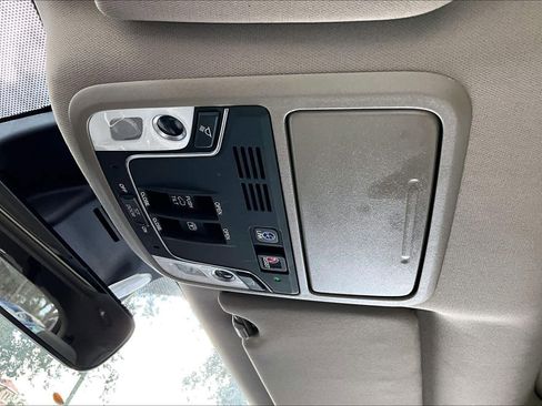 Used 2021 Honda Pilot Elite image 31