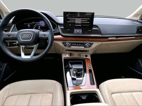 Used 2023 Audi Q5 2.0T Premium Plus w/ Premium Plus Package AWD/4WD image 15