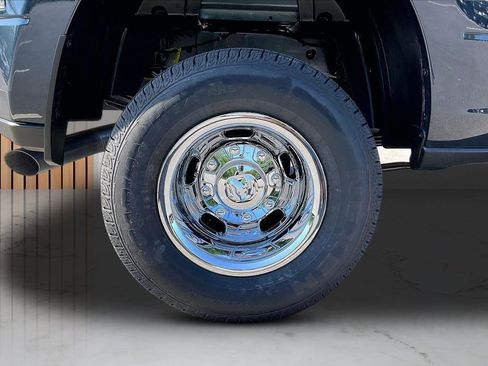 New 2026 RAM 3500 Tradesman AWD/4WD image 35