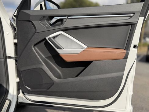 Used 2022 Audi Q3 2.0T Premium w/ Convenience Package image 36