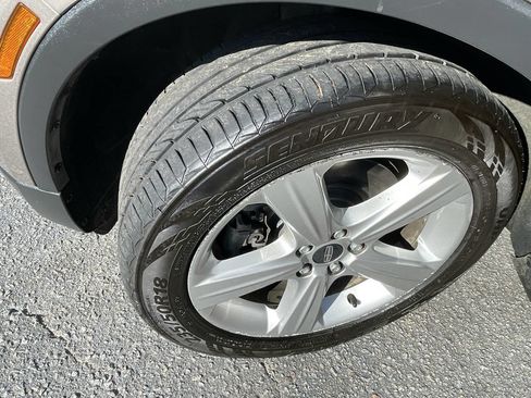 Used 2018 Lincoln MKC Premiere AWD/4WD image 23
